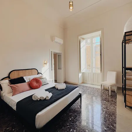 Iconic Ortigia - Caraccess Primelocation Diningguide